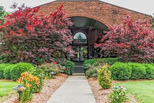 Signature Healthcare At Jefferson Manor Rehab & Wellness Center