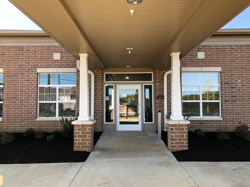 Avenue At Broadview Heights