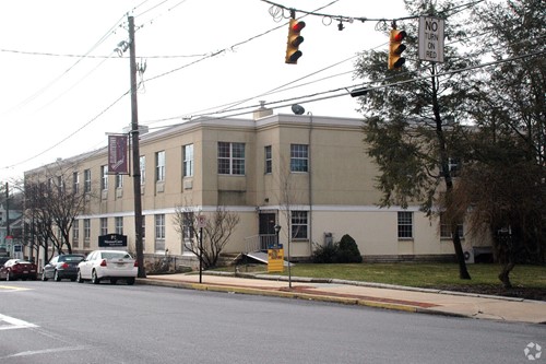 Emerald Rehab And Healthcare Center