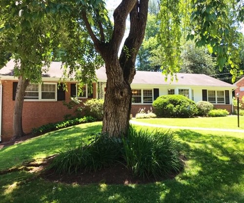 Avalon House 3 on Woodacre Drive