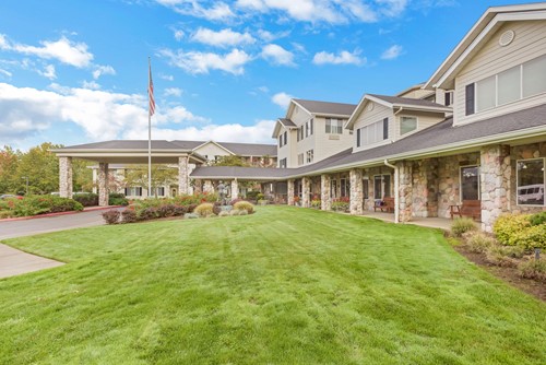 Astor House at Springbrook Oaks