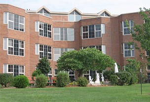 Jeanne Jugan Center - Independent Living