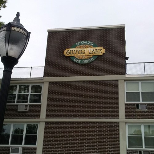 Silver Lake Specialized Rehab And Care Center