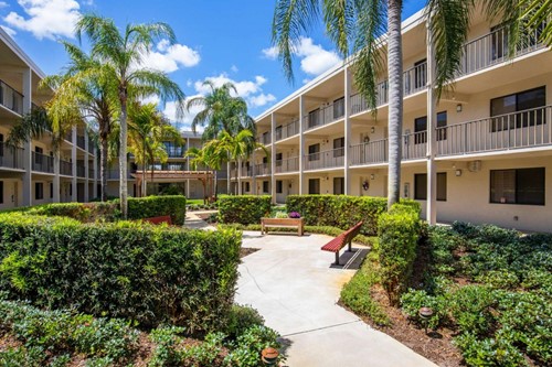 The Pointe at Ocean Boulevard